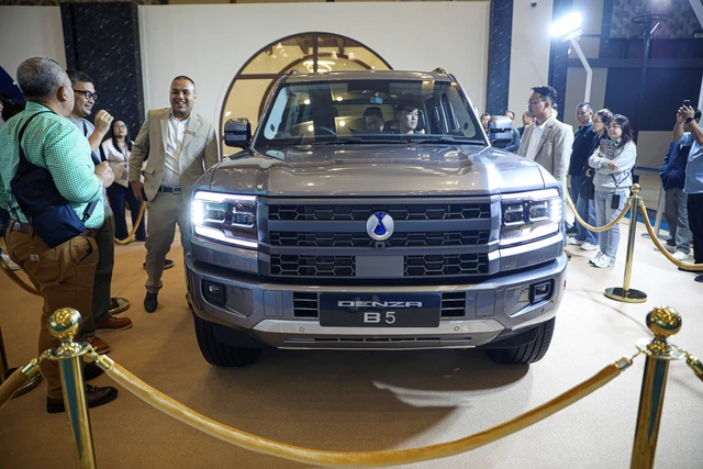 Belum Dirilis, Denza B5 Kantongi Banyak Minat Konsumen