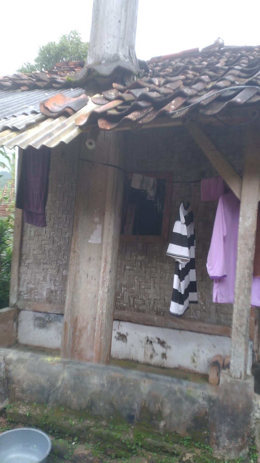 Relawan Sehati Sejahtera Bantu Warga Sukamaju Tertolak Perhatian Desa