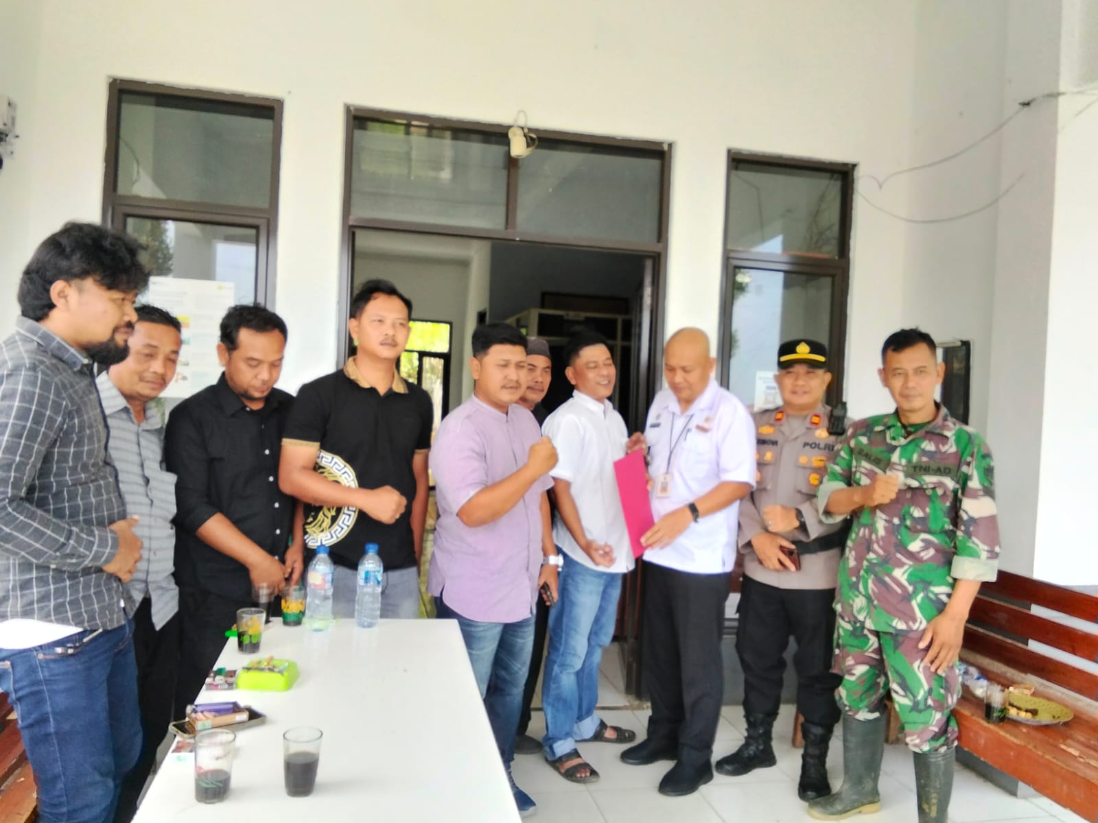 Ketidakhadiran Ketua BPD dalam Audiensi Picu Kekecewaan, Komando HAM Desak Penindakan Tegas