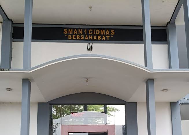 Dugaan Pelanggaran Hak Siswa, Forum Aktivis Muda Serang Minta Andra Soni Bertindak Tegas