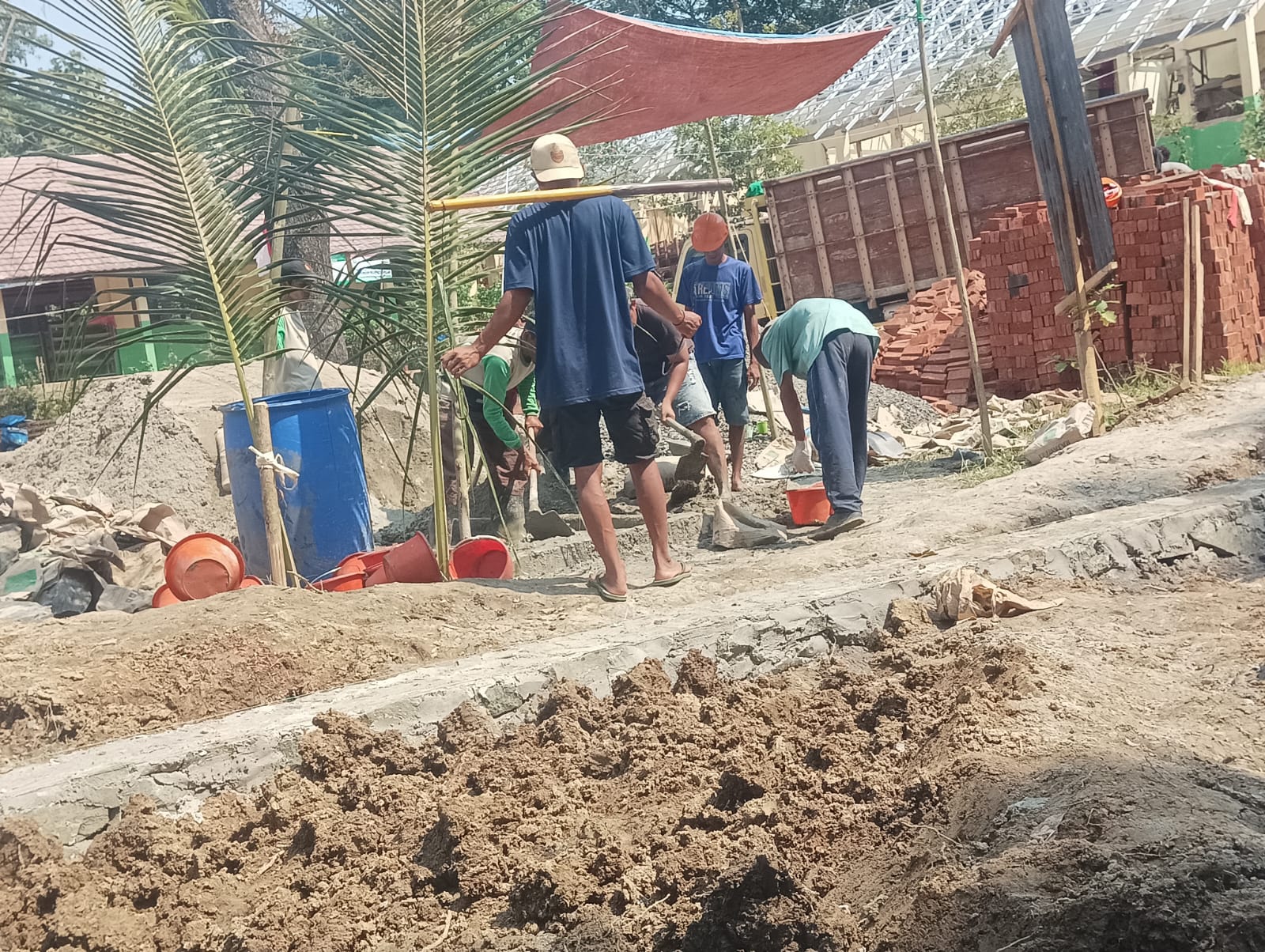 Di Balik Revitalisasi SMP IT Nurul Yaqin Rp2,3 Miliar, Publik Pertanyakan Peran Pengawasan Pengusul Aspirasi