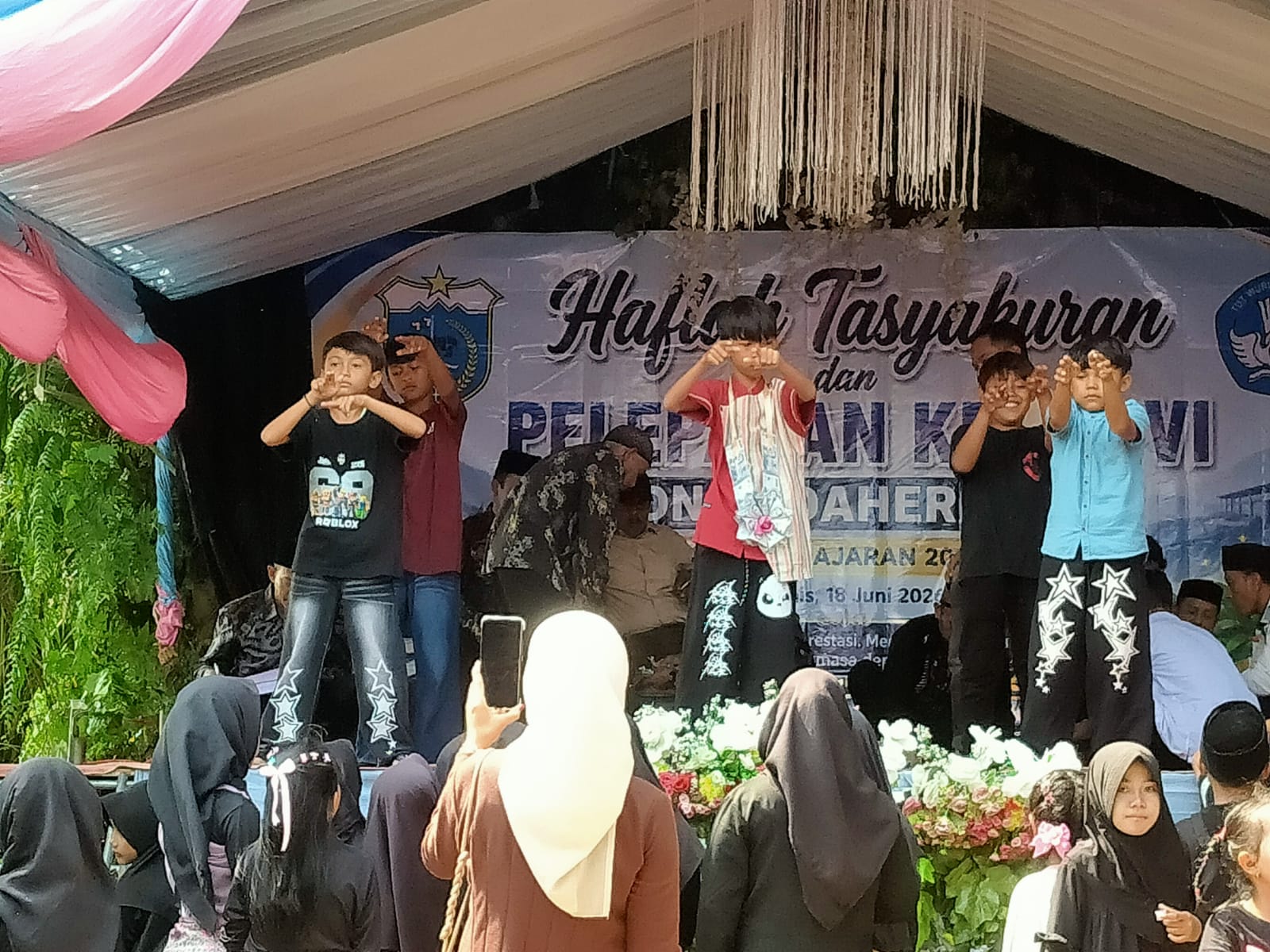 Pelepasan dan Kenaikan Kelas SDN Padaherang 2 Berlangsung Meriah, 82 Siswa Tampilkan Beragam Bakat