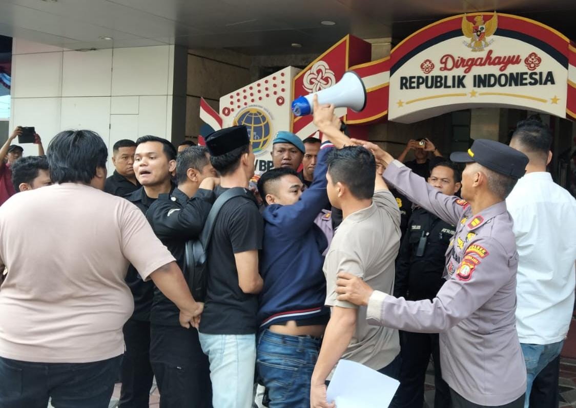 AMPK : Segera Hentikan Seluruh Aktivitas Operasional Perusahaan Pt. BSP Atas Status Lahan Yang Disengketakan