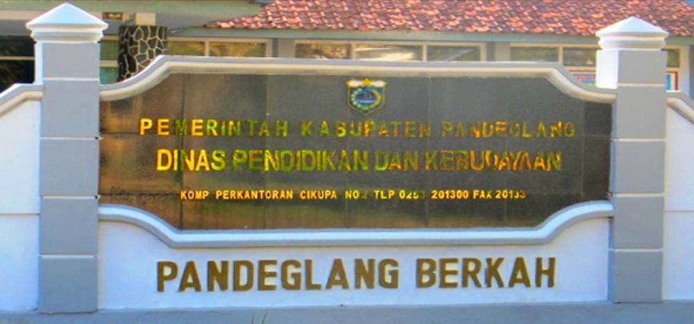 GOW-BANTEN Tantang Kadisdikpora Pandeglang: Jangan Berlindung di Balik Dalih ‘Bukan Kewenangan Dinas’, Jelaskan Siapa Pengawas Revitalisasi!