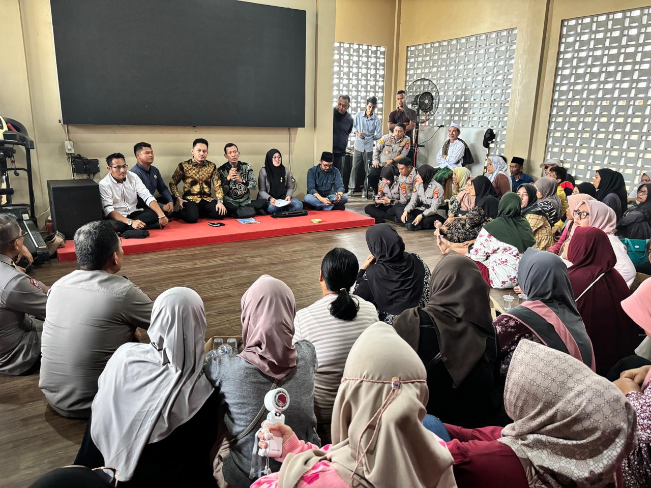 Polemik Toko Emas Mitra Makmur 2 Memanas, Kuasa Hukum H. Roni Mitra Tegaskan: “Bukan Pengakuan Bertanggung Jawab atas Tindakan Pribadi AW