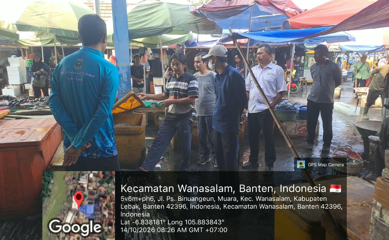 Giat Rabu Bersih: Penataan Lapak Ikan (PP) Binuangeun, Wujudkan Lingkungan Pelabuhan yang Tertib dan Nyaman